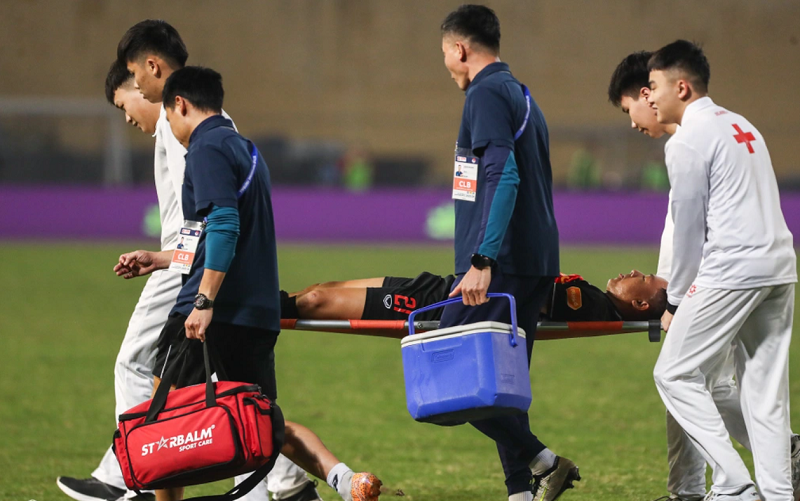 thai-son-chan-thuong-nang-ninh-binh-fc-chiu-cu-soc-kep-tai-hang