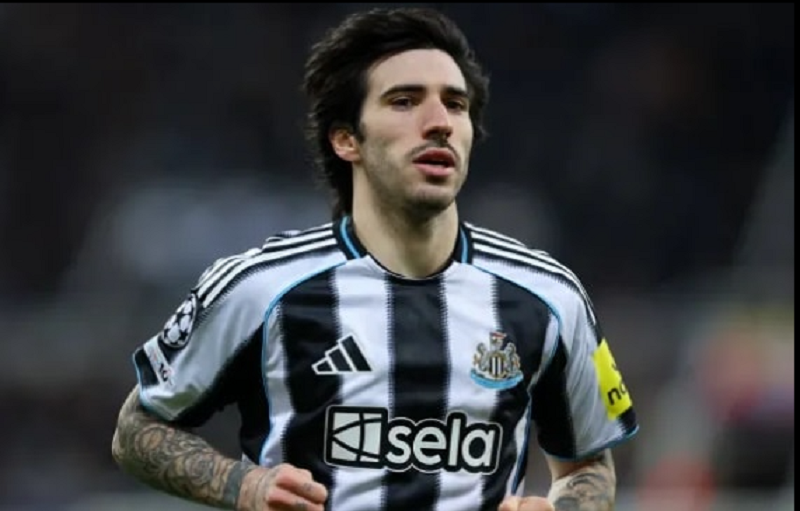 arsenal-dan-dau-cuoc-dua-chieu-mo-sandro-tonali