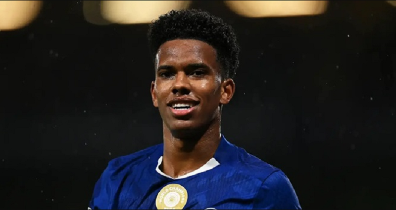 chelsea-chuan-bi-gia-han-hau-hinh-voi-than-dong-estevao