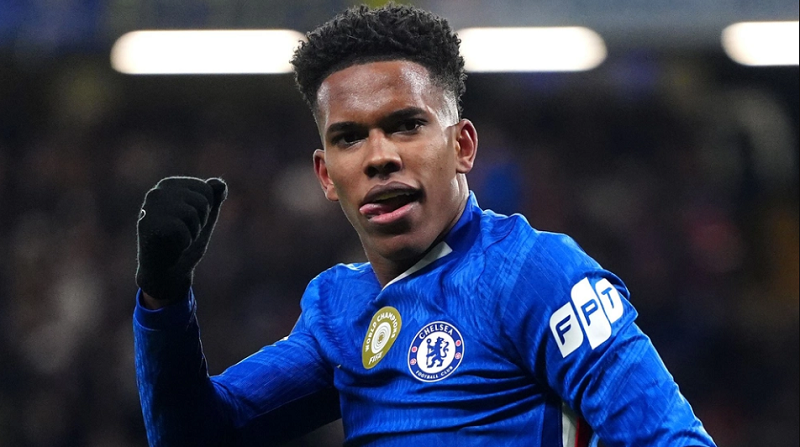 chelsea-chuan-bi-gia-han