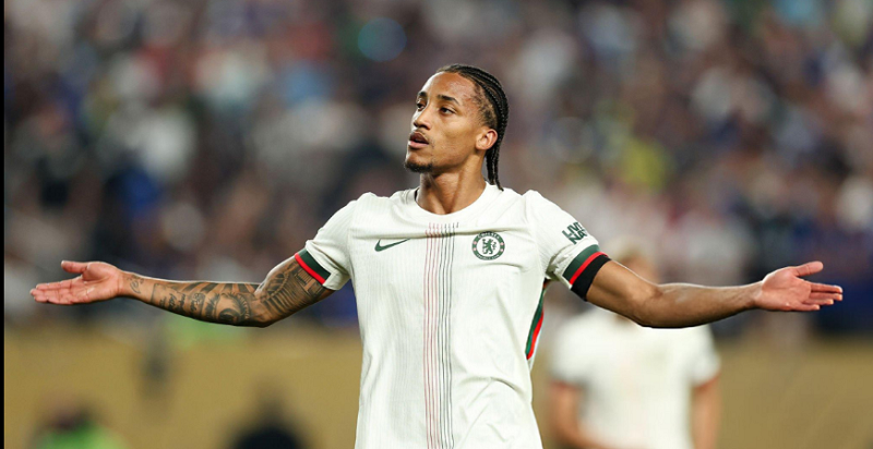 john-terry-danh-loi-khen-lon-cho-joao-pedro