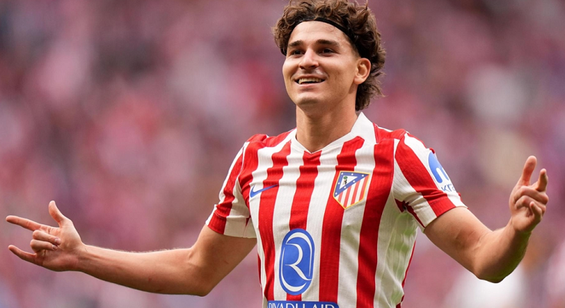 mccoist-khuyen-alvarez-tranh-arsenal