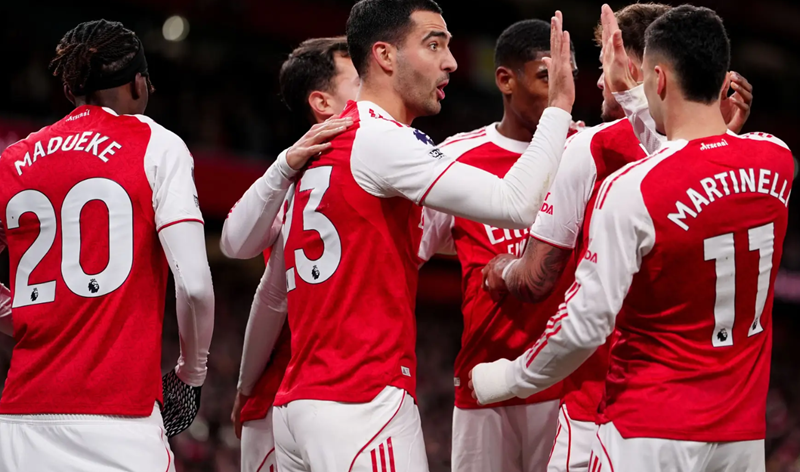 arsenal-giu-vung-niem-tin-voi-odegaard-giua-tin-don-chuyen-nhuong