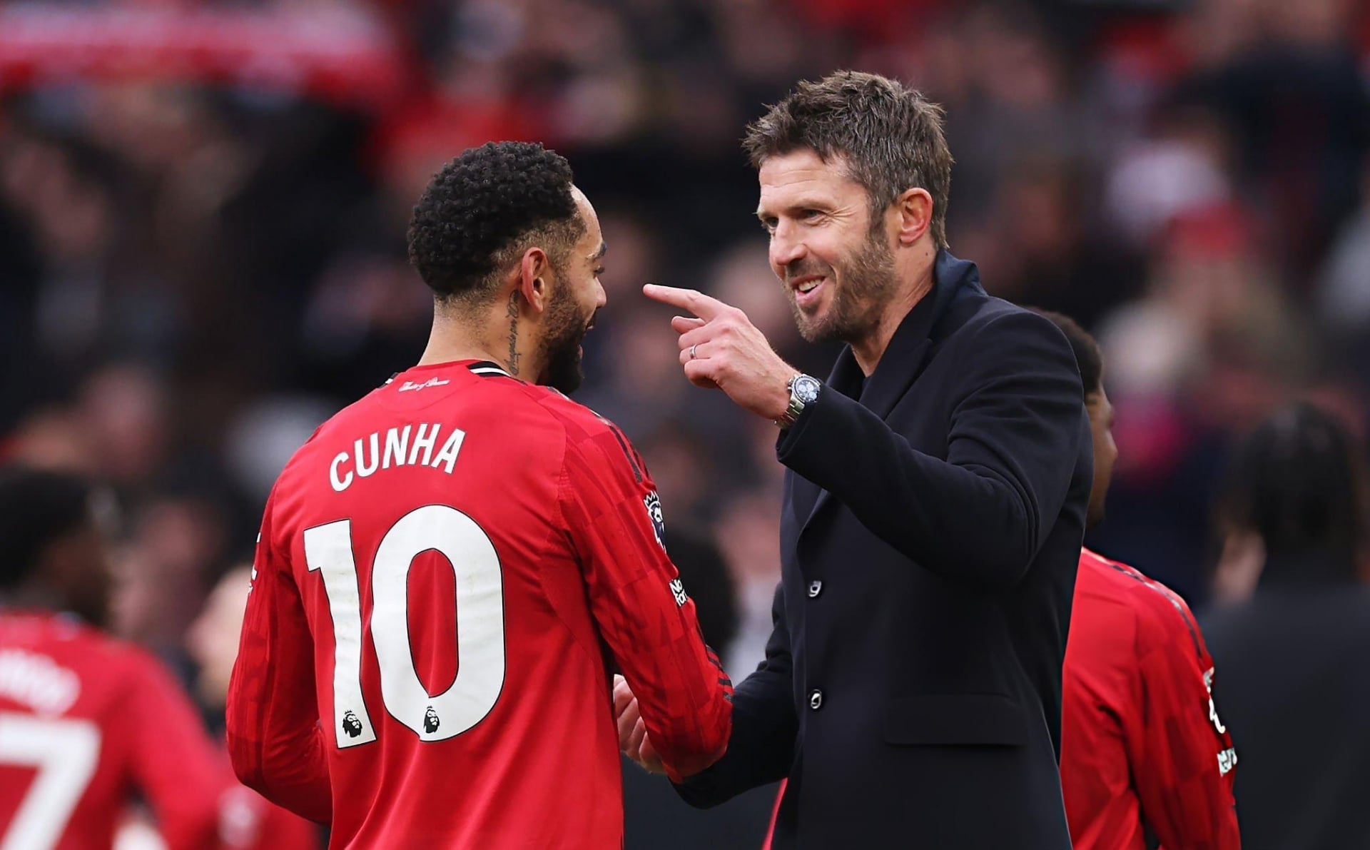 Michael Carrick giúp Man Utd tiến gần tấm vé tham dự Champions League mùa giải 2026/27