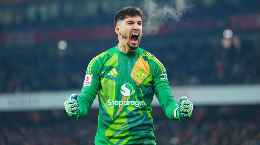 Bayindir nối gót Casemiro rời MU.