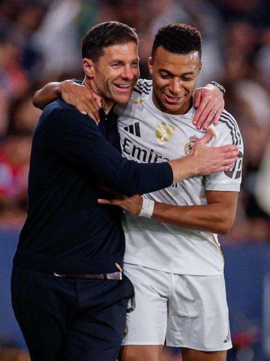 Xabi Alonso muốn tái hợp Mbappe